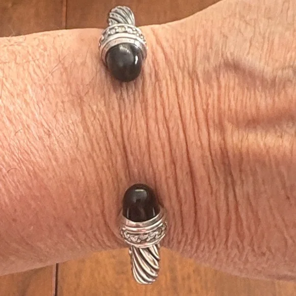 David Yurman Cable Sterling Silver Black Onyx with diamonds bracelet like new - Picture 2 of 6